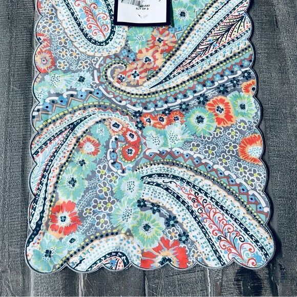 Vera Bradley Citrus Paisley 2-pc Placemats Set - Picture 2 of 4